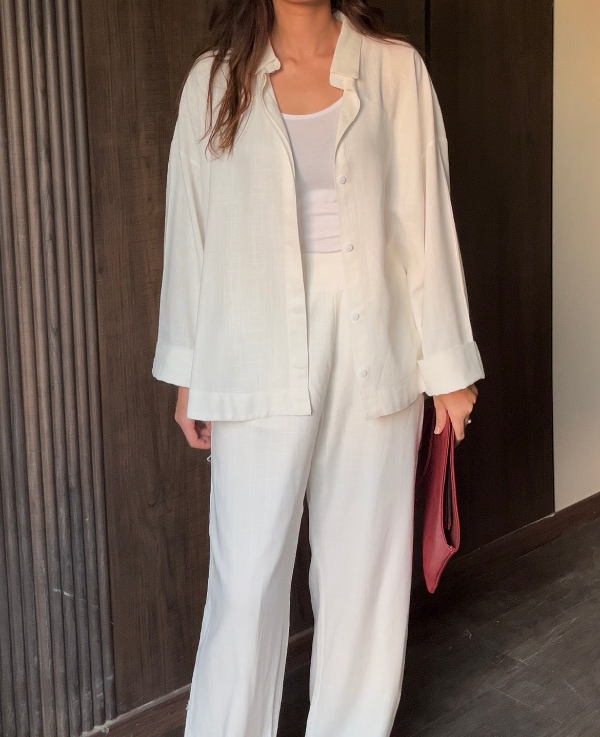 White linen set